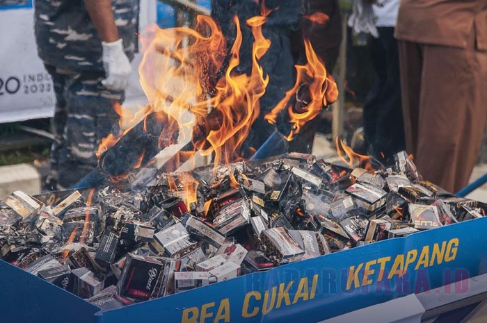 Operasi Bea Cukai, Rokok Ilegal Laporkan ke Nomor Ini