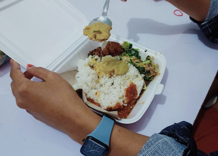 Agar Rezeki Lancar, Berikut Ini Adab Sebelum Makan dan Minum yang Diajarkan Rasulullah