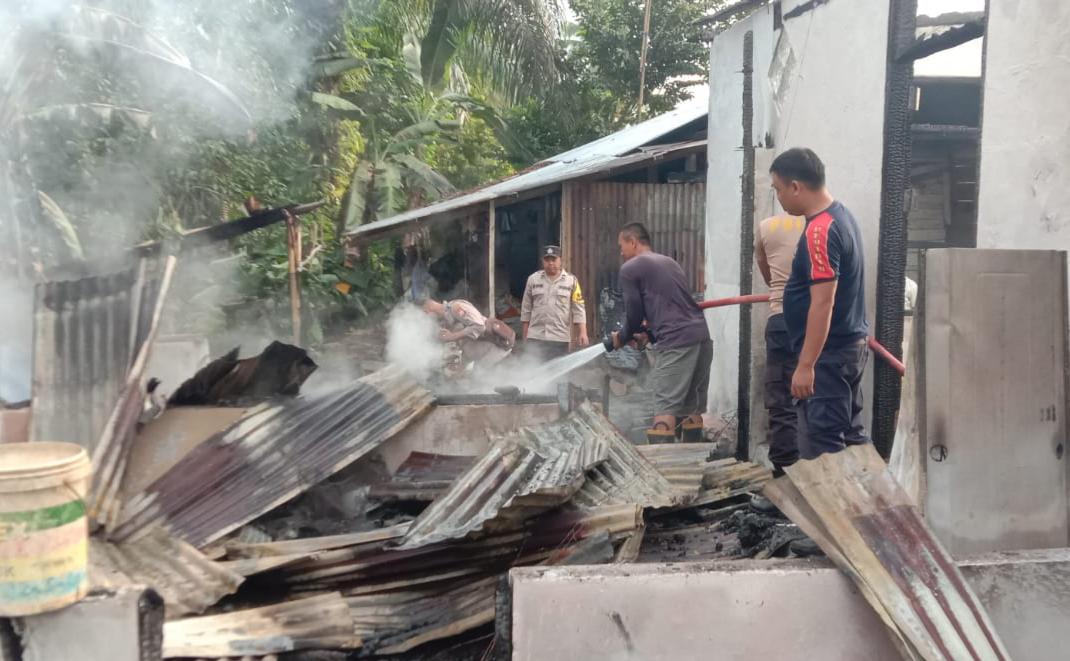 Kebakaran di Padang Jaya, Emas 20 Gram Hingga Surat Tanah Ludes Terbakar