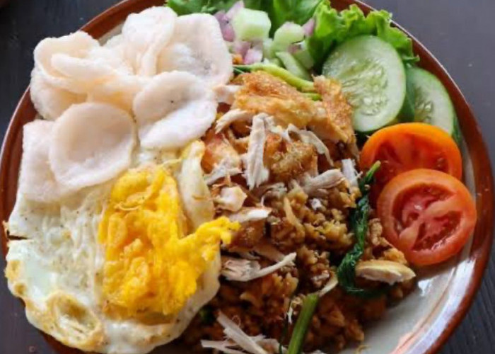 Ternyata Ini Rahasia Nasi Goreng Ala Abang-abang yang Terkenal dengan Rasanya yang Nendang