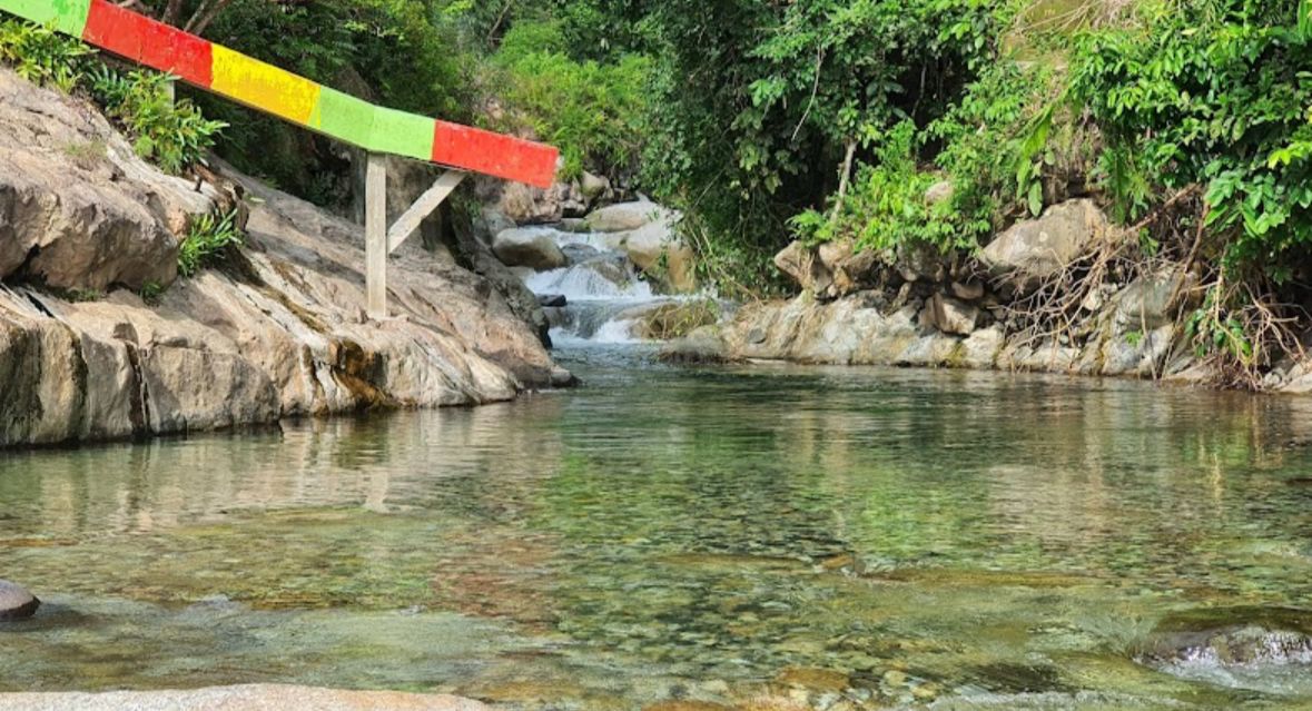 Air Putih, Wisata Pemandian Air Panas Alami di Lebong Bengkulu