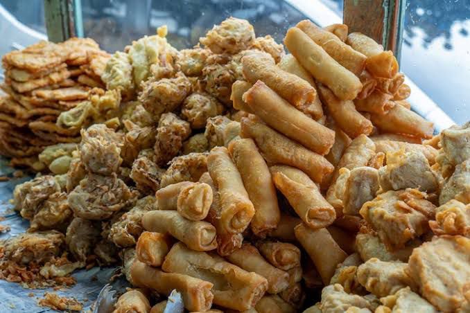 Trending di Twitter, Gorengan Harga Mati Saat Buka Puasa, Namun Ternyata ada Dampak Buruk Makanan ini