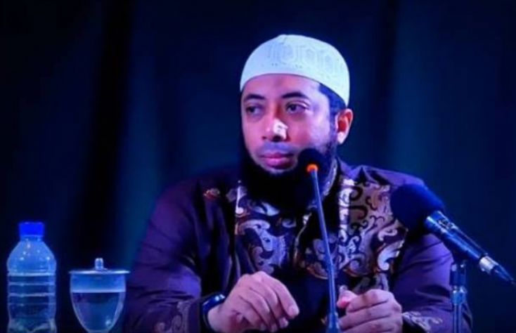 Basahi Lidah dengan Wirid Ini, Baca 7 Kali Saja, Kata Ustadz Khalid Basalamah Segala Hajat Dimudahkan Allah