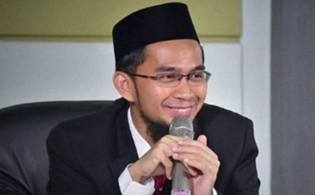 Ustadz Adi Hidayat Bongkar Rahasia Besar, Ada Amalan yang Bisa Langsung Terjawab Oleh Allah!