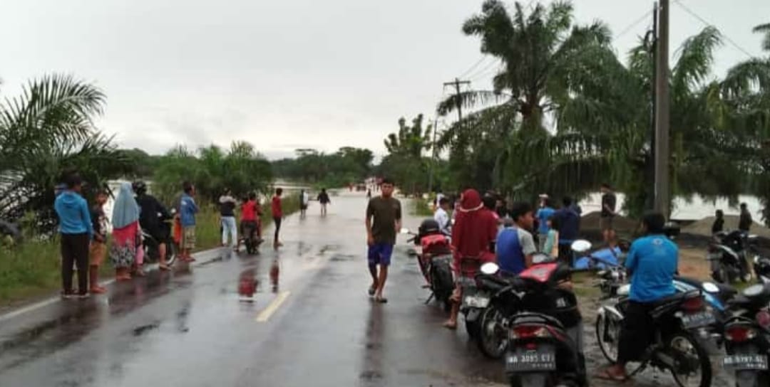 Jalur Dua Pasar Pedati Dan Taba Terunjam Tak Bisa Dilewati