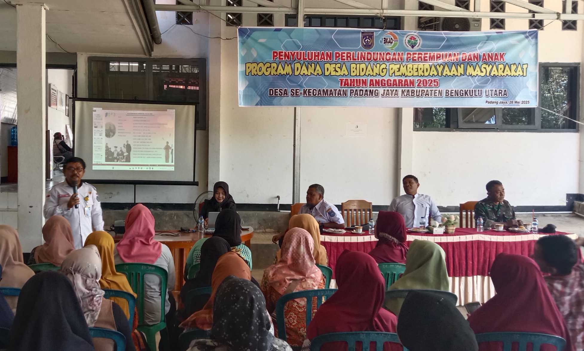 Dana Desa Jadi Instrumen Penting Dalam Melindungi Perempuan dan Anak di Kecamatan Padang Jaya