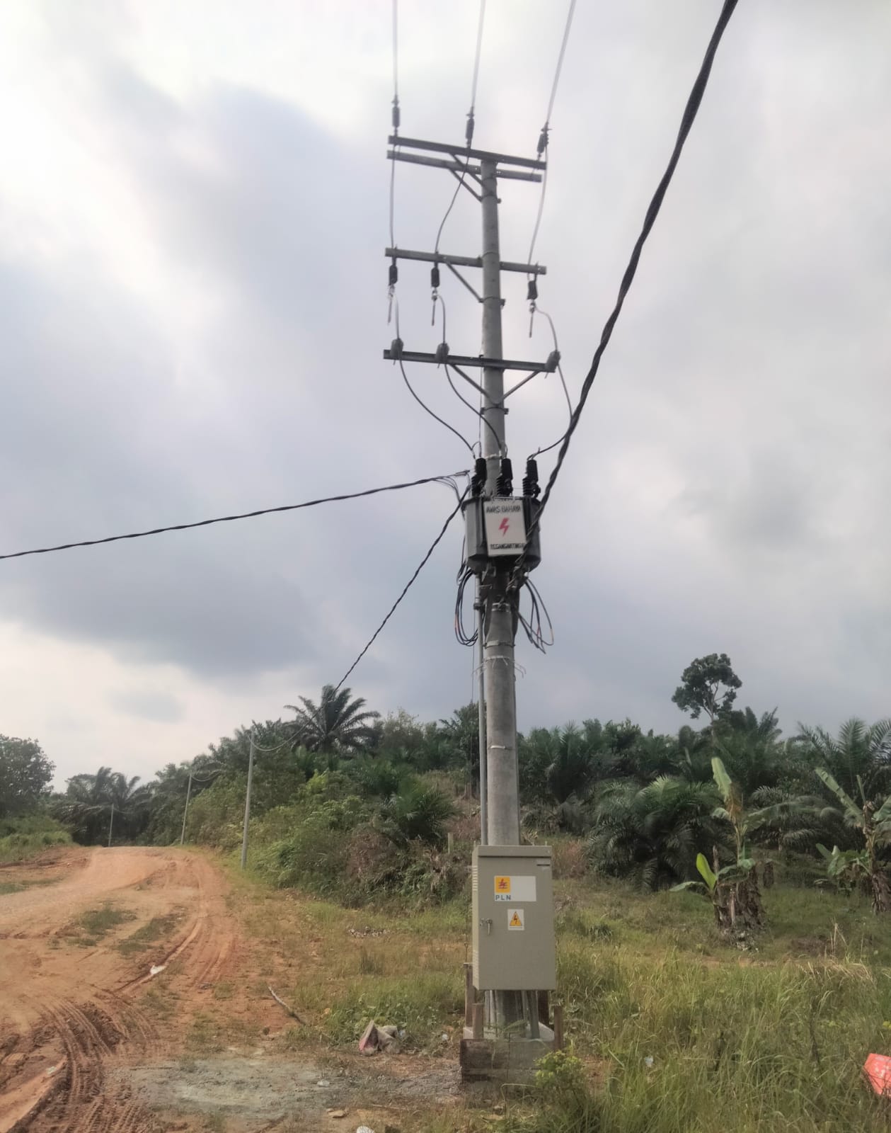 Jaringan Listrik Baru di Tanjung Dalam Sudah Beroperasi, Masyarakat Bisa Ajukan Pengadaan KWH dengan Cara ini