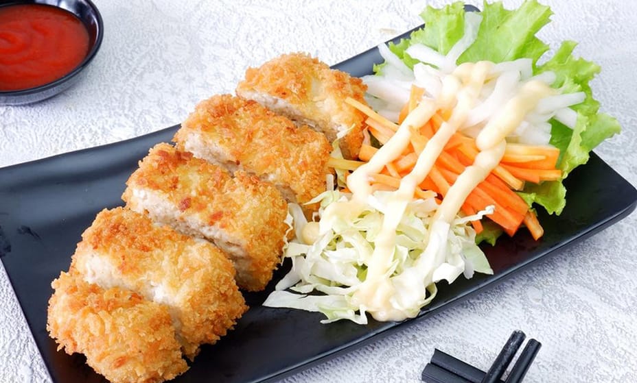 Kamu Bisa Buat Chicken Katsu Lezat, Ayam Goreng Tepung Renyah ala Jepang