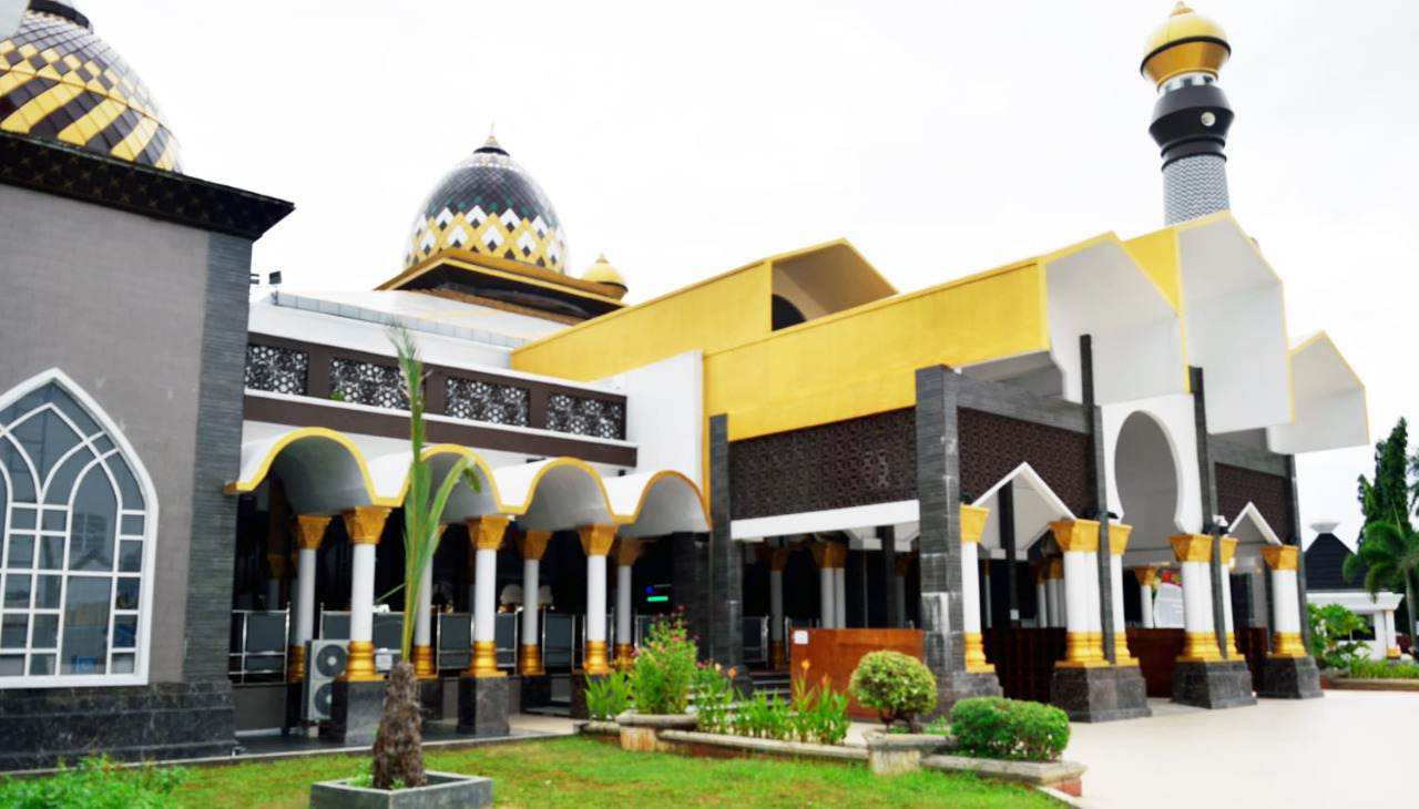 Pengembangan Belum Selesai, Masjid Raya Baitul Izzah Juara III DMI Award