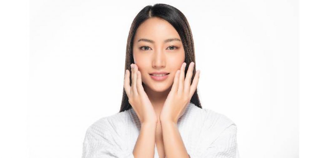 Ini Gerakan Senam Wajah Efektif Membuat Tampilan Awet Muda Alami