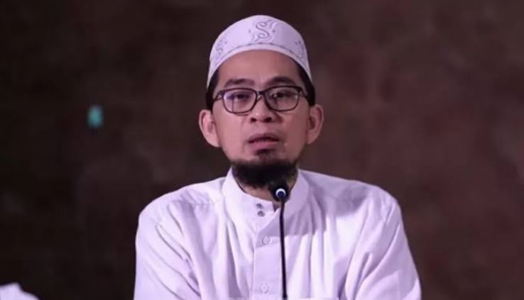 Ustadz Adi Hidayat Bocorkan Satu Amalan Dzikir Anti Miskin, Rezeki Dijamin Mengucur Deras