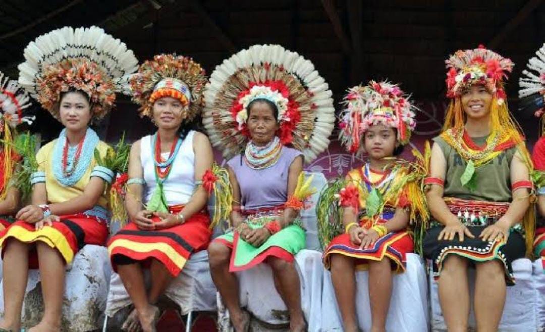 Ternyata Ini Simbol Kecantikan Suku Mentawai, Bukan dari Wajah Namun Bagian Tubuh Ini