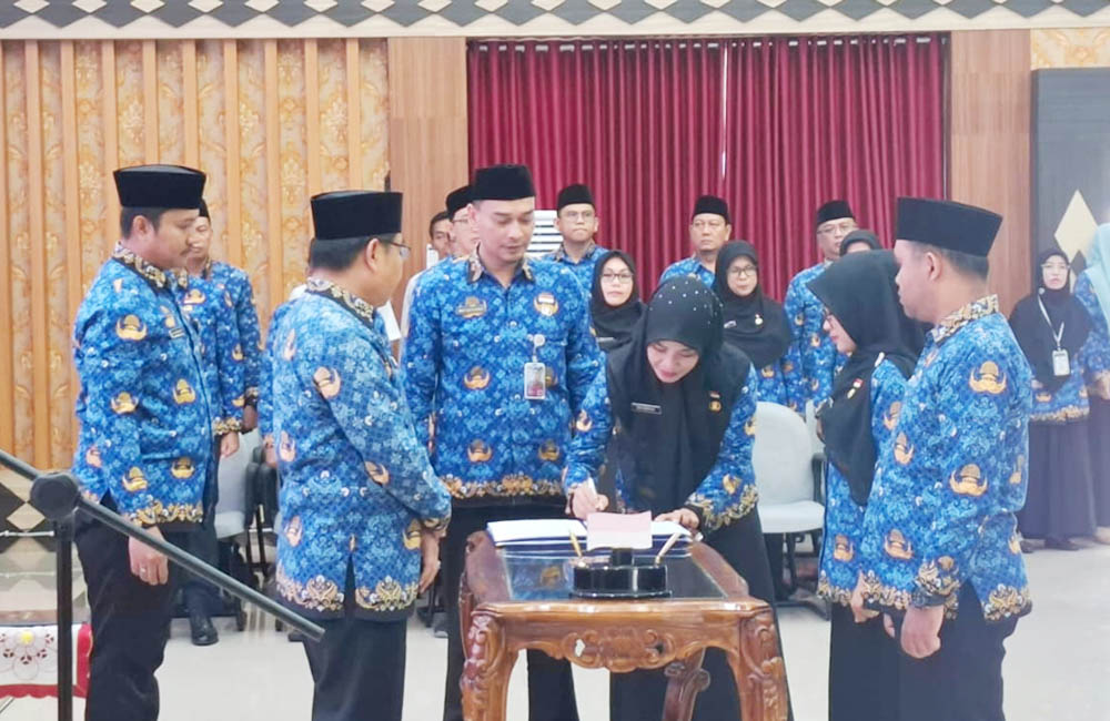 Disiplin PNS Disorot, Khairil: Jangan Bekerja Hanya Saat Ada Anggaran