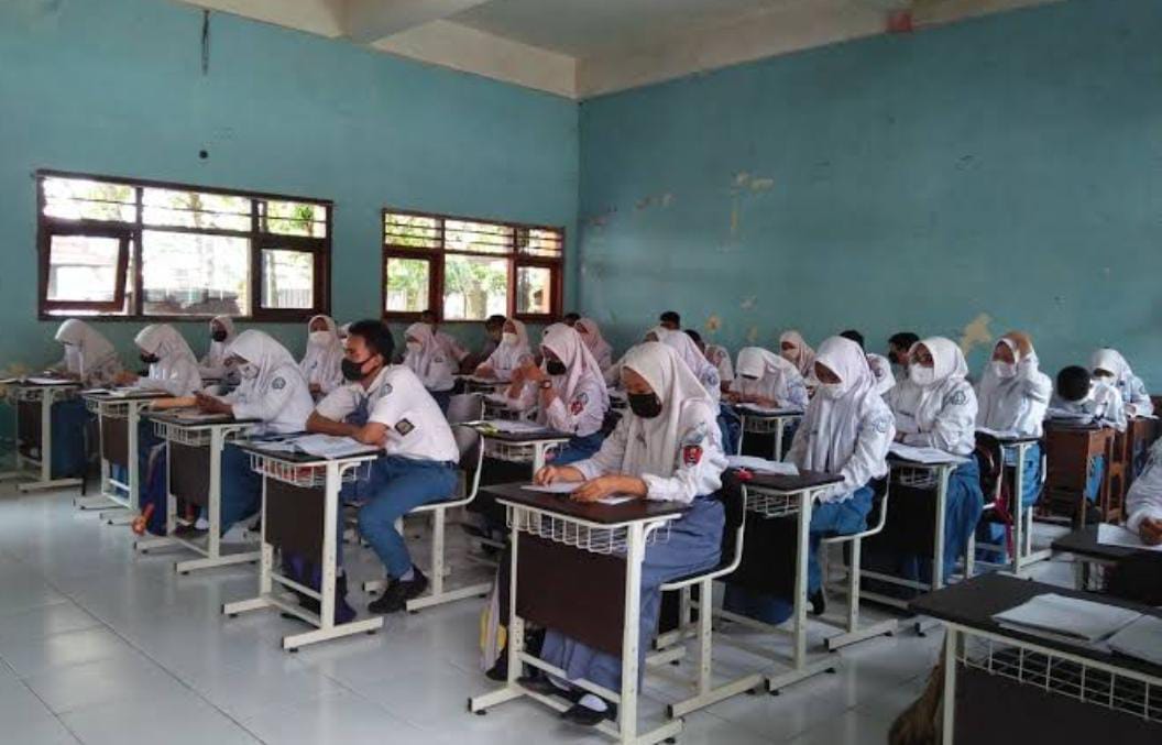 Penghapusan Jurusan IPA, IPS dan Bahasa di SMA Tak Berdampak ke Jam Mengajar dan Sertifikasi Guru?