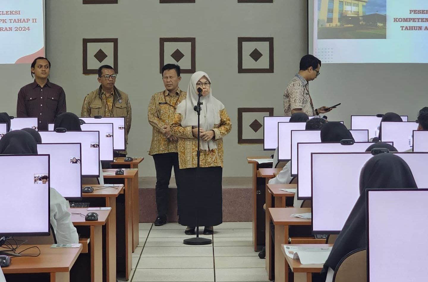 Ribuan Honorer Diusulkan Jadi ASN PPPK Paruh Waktu, Gaji Ditanggung APBD