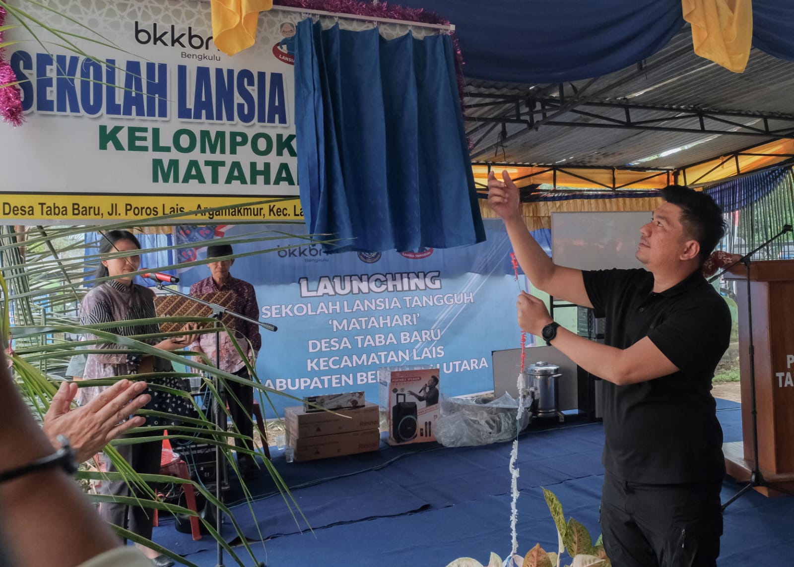 Jadikan Lansia Lebih Tangguh dan Produktif, Wabup Arie Kembali Launching Sekolah Lansia