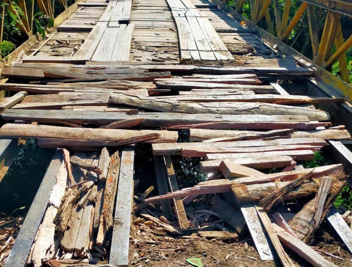 Lagi, Lantai Jembatan di Bengkulu Utara ini Rusak dan Hambat Aktivitas Warga