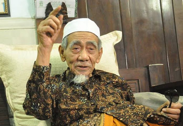 Ingat dan Amalkan, Ini 5 Kunci Agar Pekerjaan Sukses dan Rezeki Melimpah ala Mbah Moen