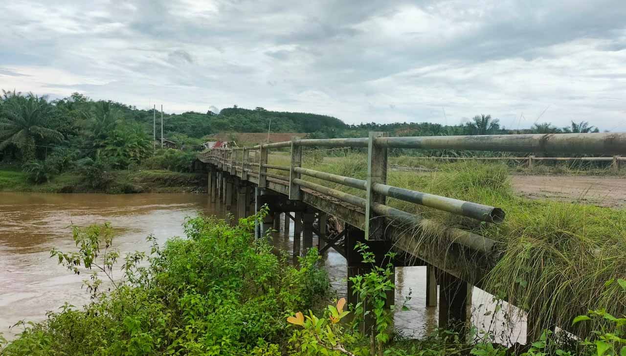 Pemdes Harap Jembatan Gunung Payung Ditingkatkan