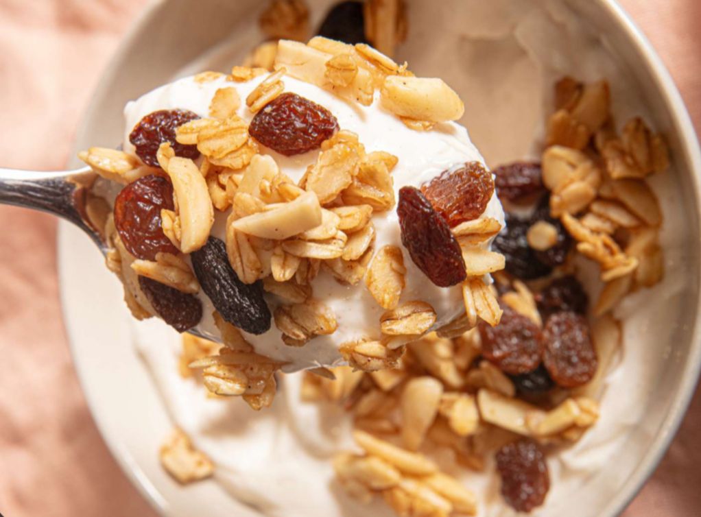 Kenali Manfaat dan Cara Mengonsumsi Granola untuk Diet