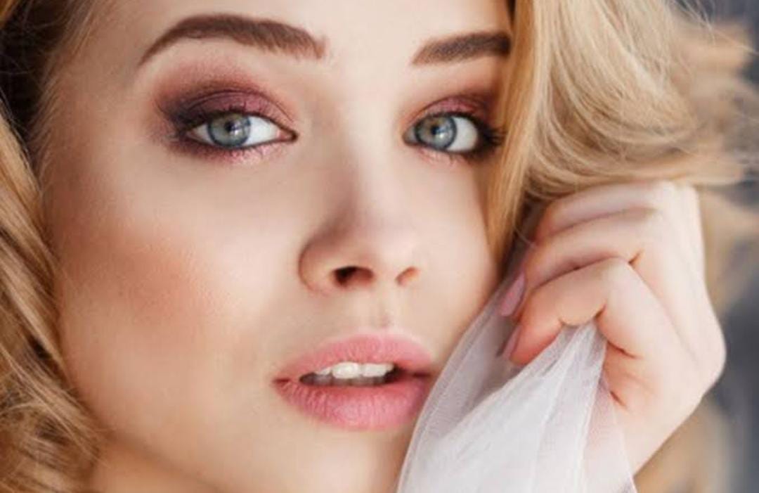 Tips Makeup, Softlens dan Eyeliner Bisa Bikin Mata Kamu Makin On Point!