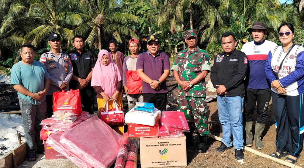 Pemkab Salurkan Bantuan Korban Kebakaran di Enggano