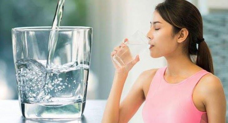 Diet Air Putih Bisa Bikin Cepat Kurus? Begini Cara Melakukannya Agar Lebih Efektif