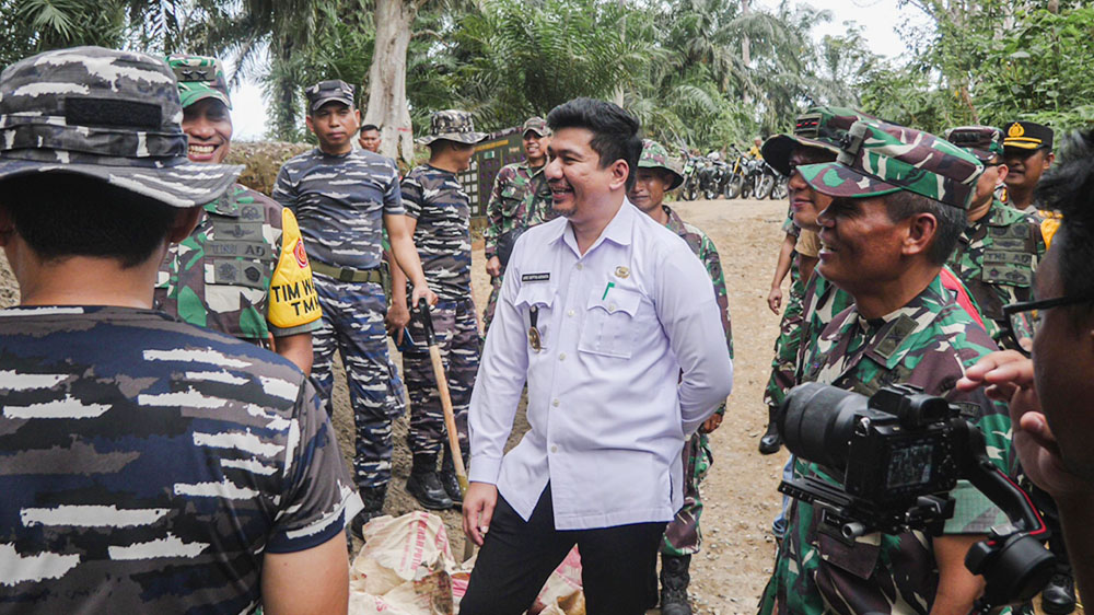 Wabup Bengkulu Utara Apresiasi Capaian Kerja Satgas TMMD di Desa Bukit Tinggi 