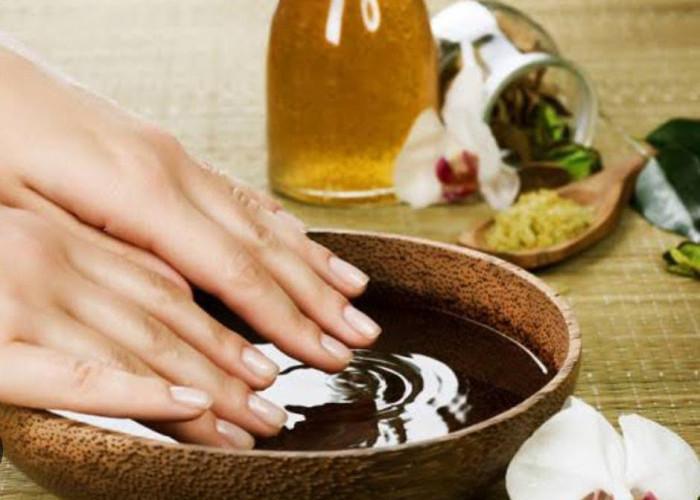 Tak Hanya Gunakan Kuteks, Kukumu Bisa Tampil Cantik Hanya dengan Cara Alami