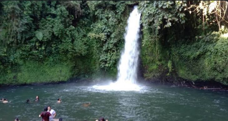 Menikmati Segarnya Air Terjun Sengkuang di Bengkulu, Cocok untuk Nyebur di Musim El Nino