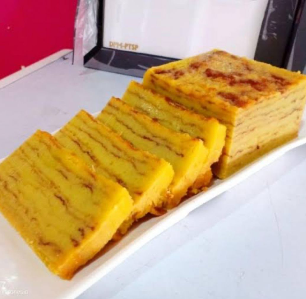 Harganya Sama Sama Mahal, Ini 3 Perbedaan Kue Lapis Legit dan Maksuba