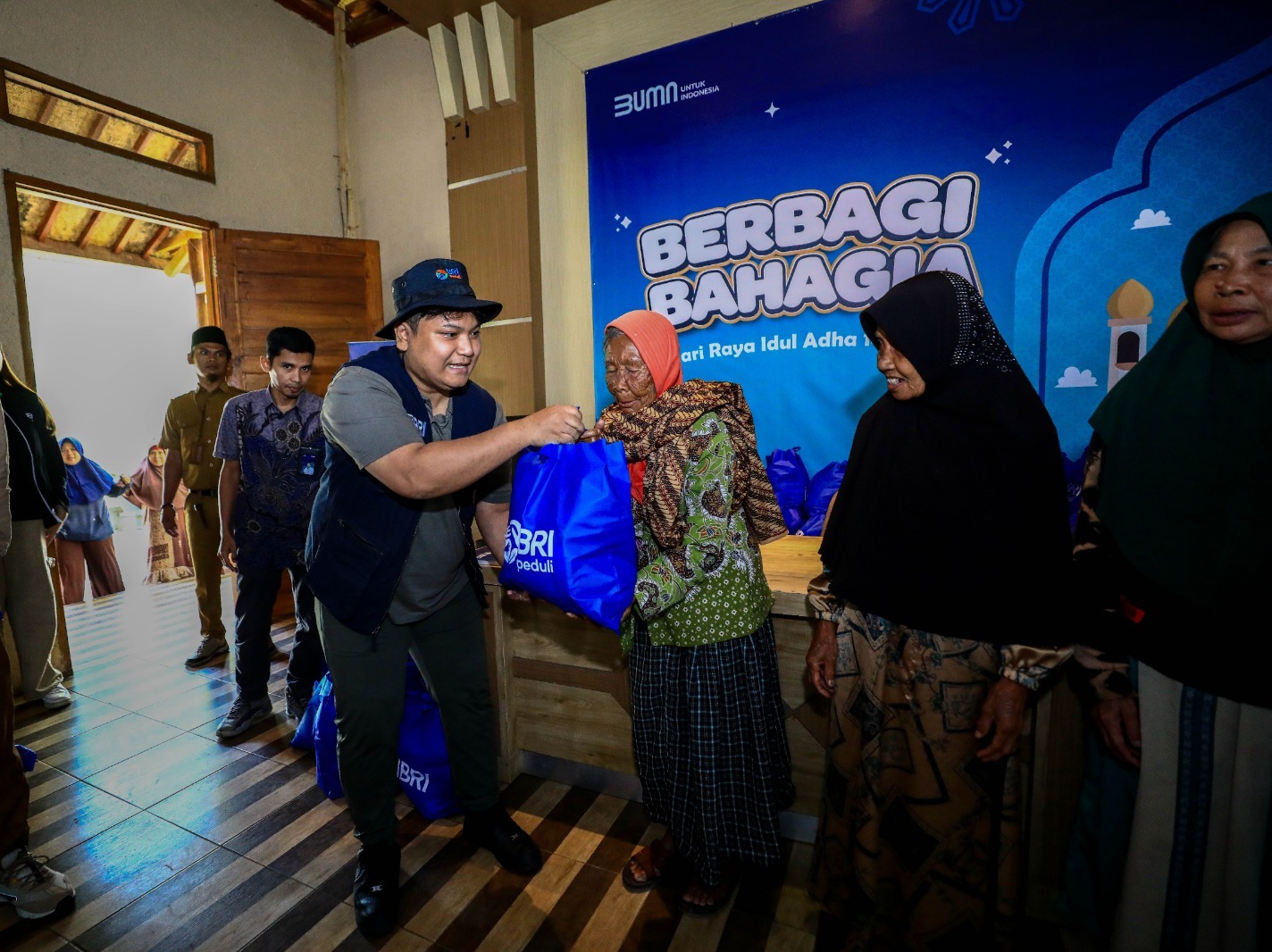 Idul Adha Jadi Momentum, BRI Peduli Tingkatkan Produktivitas Peternak Domba di Desa BRILiaN Sukalaksana Garut