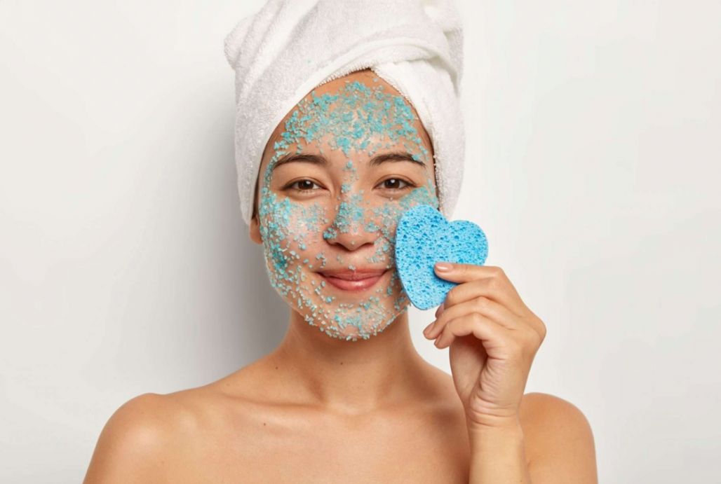 Eksfoliasi Wajah Sebaiknya Dilakukan Berapa Kali dalam Seminggu? Berikut Panduan Lengkapnya 