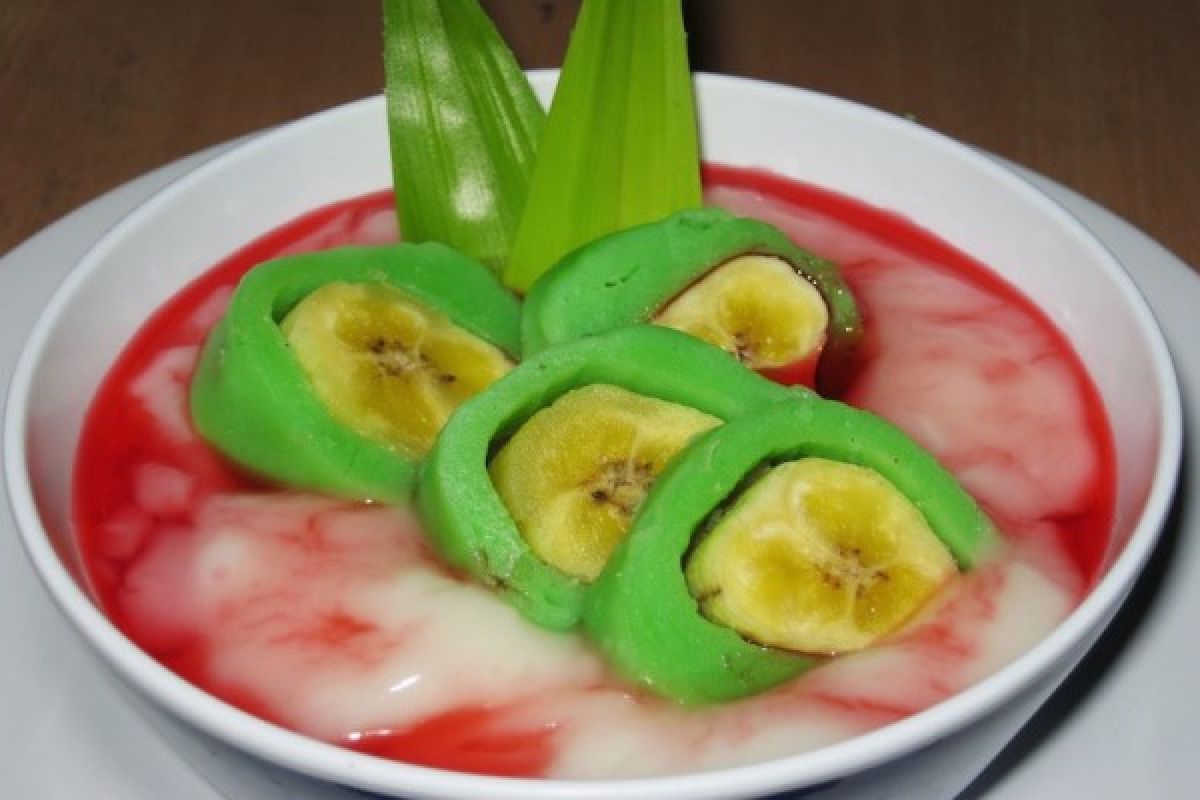 Resep Es Pisang Ijo Khas Makassar, Segar dan Lezat 