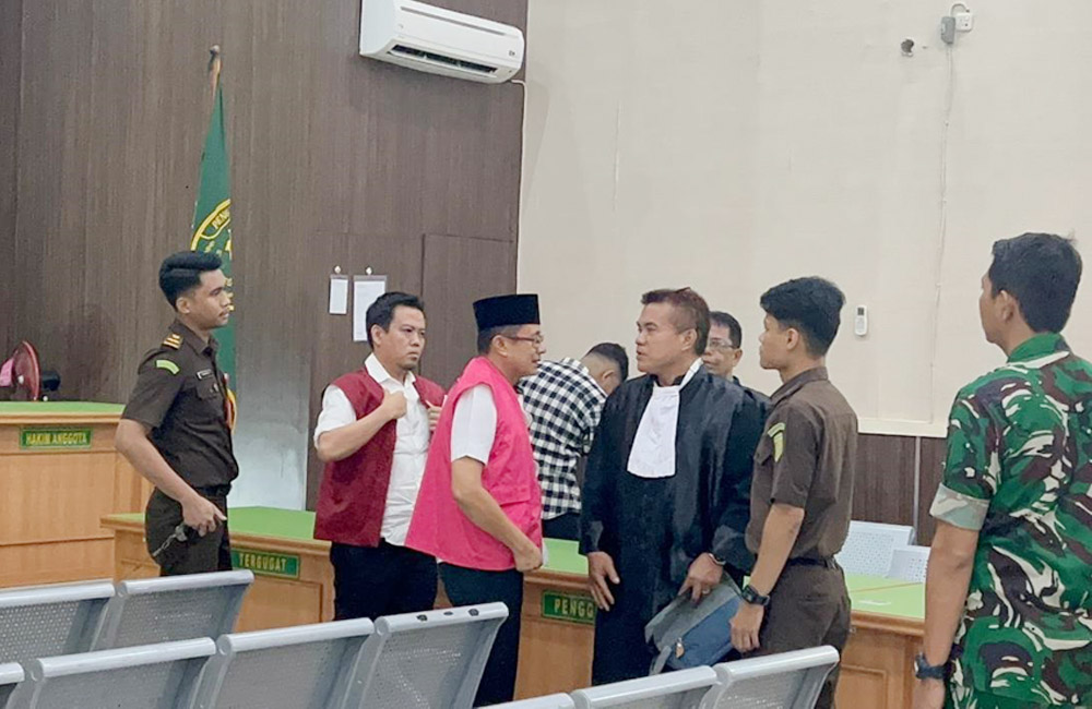 Eks Dewan Kota Divonis 5 Tahun, Eks Kadis Dagperin 3 Tahun 4 Bulan
