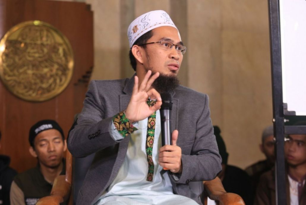 Mengapa Doa Jadi Sulit Dikabulkan Allah? Kata Ustaz Adi Hidayat Ini 4 Penyebabnya