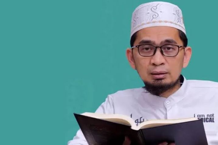 Penangkal Santet dan Sihir, Ini Tiga Surah Al-Quran Mustajab dari Ustadz Adi Hidayat