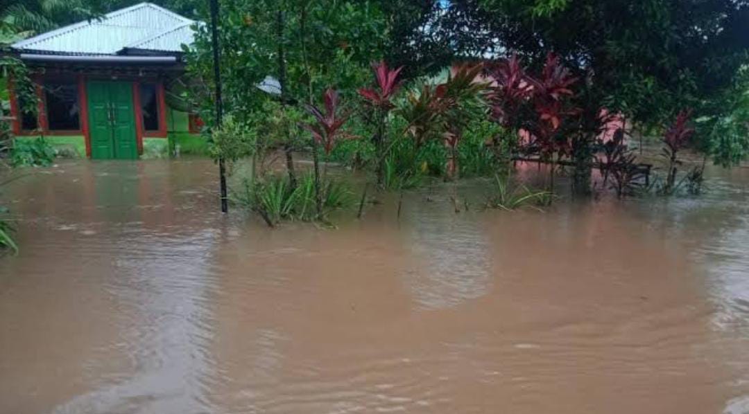 Warga Diminta Waspadai Bencana Banjir dan Longsor Akibat Dampak La Nina