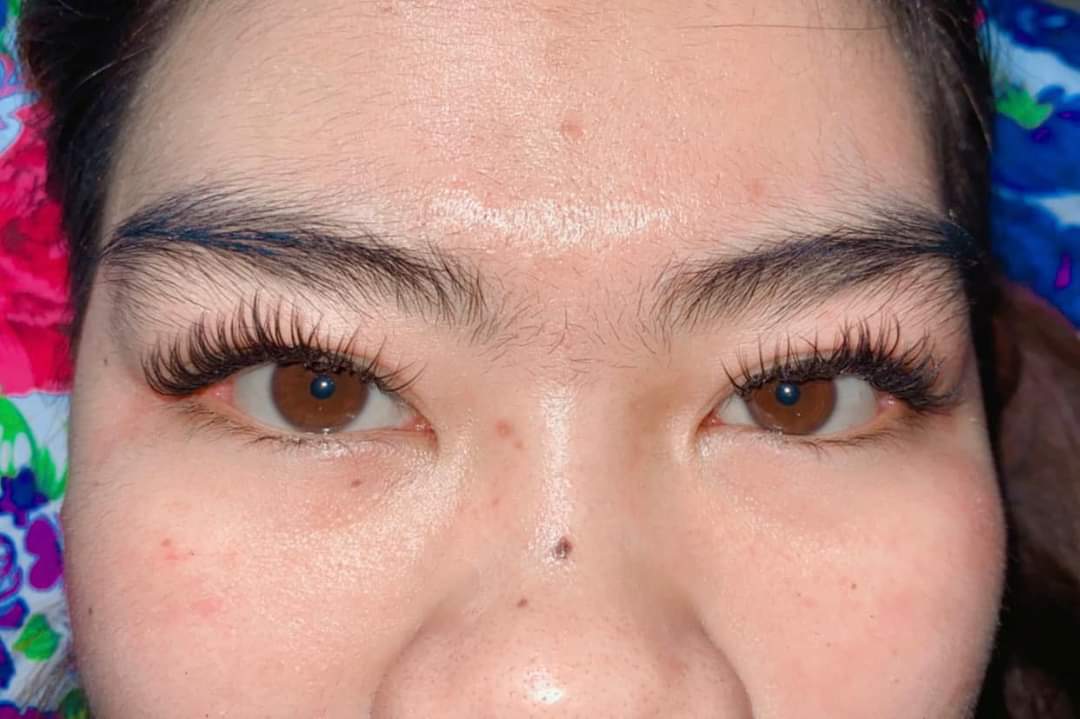 Mana yang Lebih Baik, Lash Lift atau Eyelash Extension?