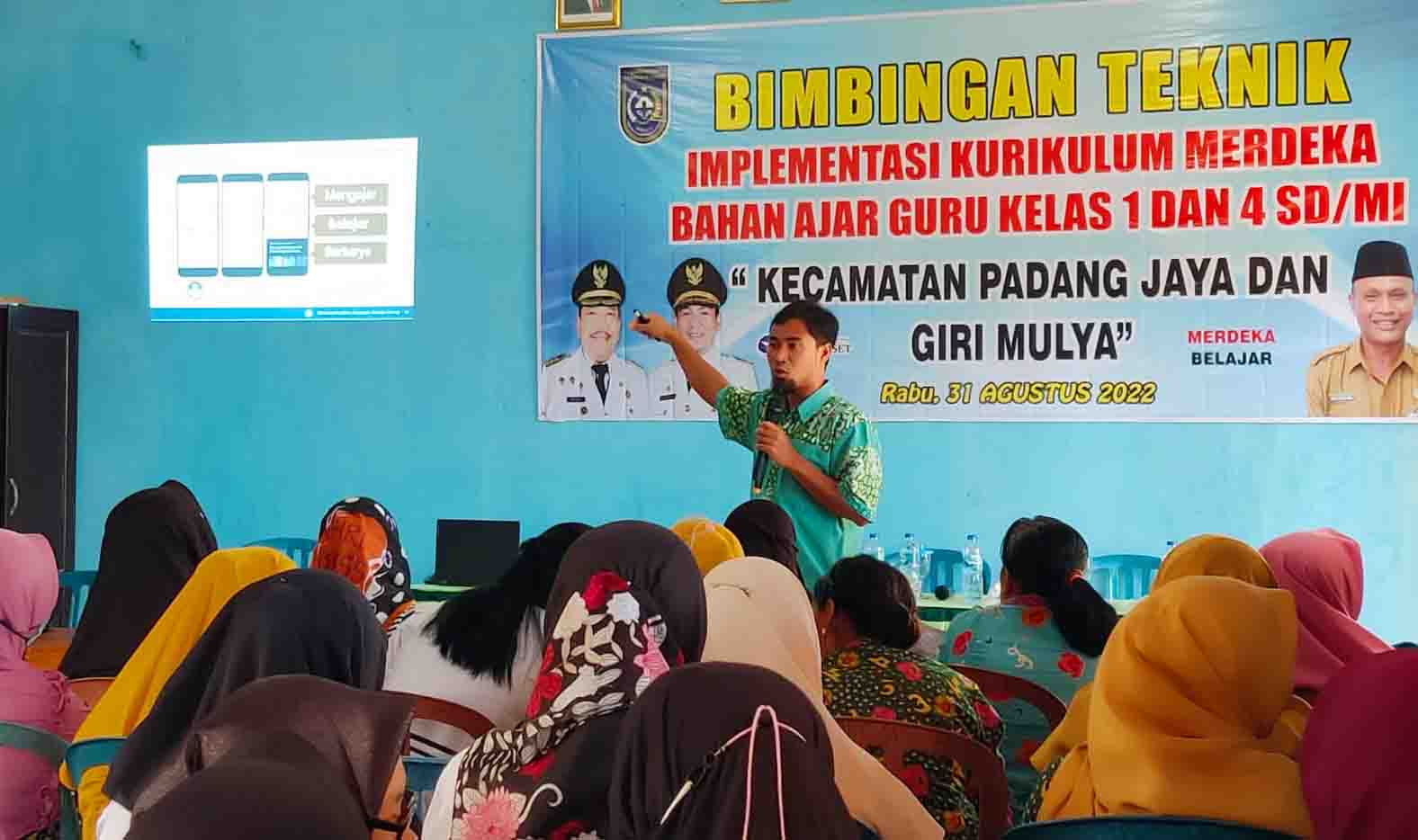 Implementasi Kurikulum Merdeka, Guru dan Kepala Sekolah di Wilayah IV BU Ikuti Bimtek