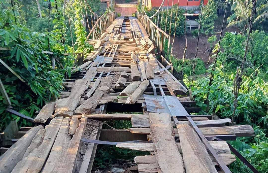 Jembatan Gantung di Batik Nau Makan Korban, Warga Open Donasi