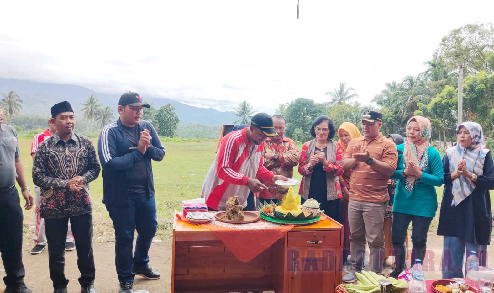 HUT Desa Sido Luhur ke-12, DPR Provinsi Puji Kemajuan Desa dan Kekompakan Warga