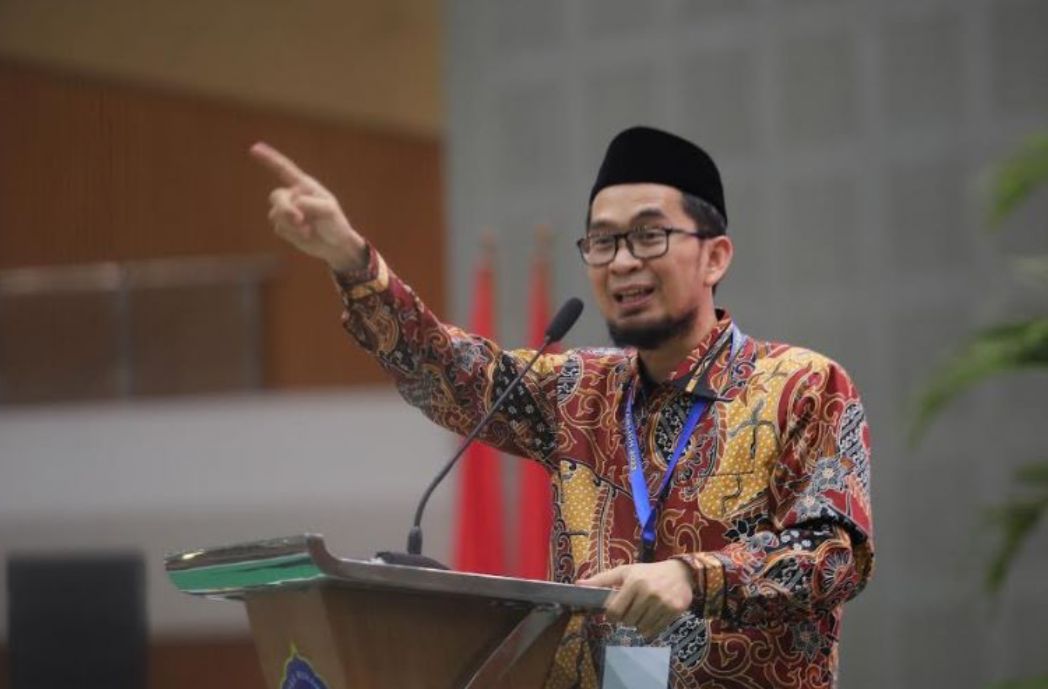 Ustaz Adi Hidayat Ungkap Ciri-ciri Shalat Tahajud Seseorang Diterima Allah SWT, Ternyata Begini