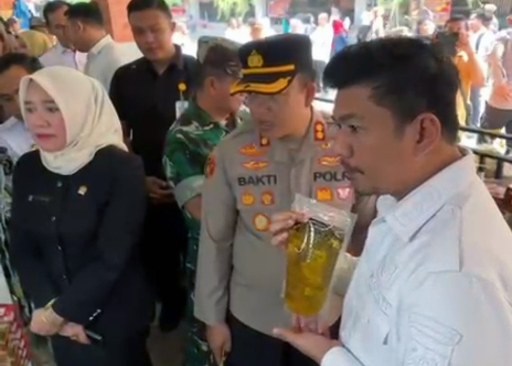 Harga Minyak Goreng Naik, Bupati Perintahkan Perindag Tambah Distributor