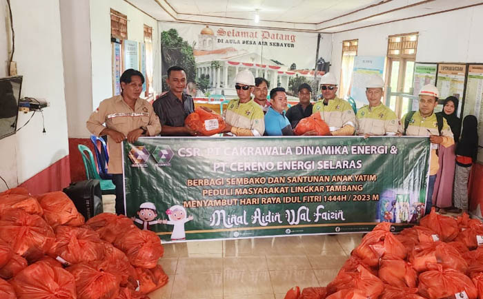 PT CDE dan CES Berbagi, Salurkan Sembako Untuk Warga Desa Sekitar Tambang
