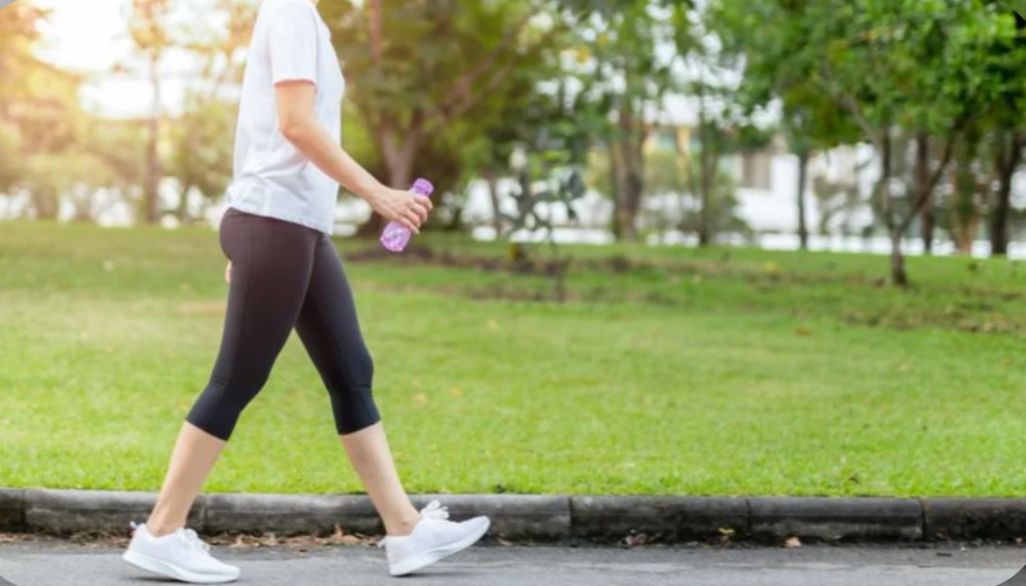 Jangan Malas, Ini 6 Penyakit yang Bisa Dicegah dengan Rutin Jalan kaki