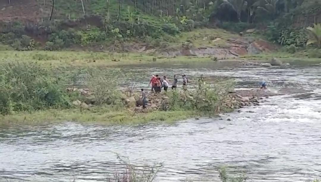 Info Terbaru : Korban Hanyut Warga Desa Lubuk Jale Ditemukan Pagi Ini 