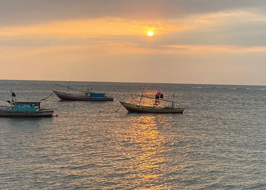 Wisata Angker di Bengkulu : Sosok Gaib Penunggu Pantai Panjang Ajak Pengunjung Berfantasi