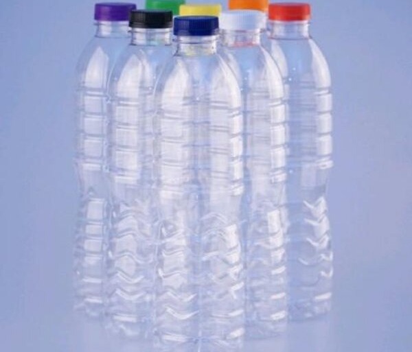 Terlalu Banyak Resiko, Ini Alasan Botol Minum Air Kemasan Dilarang Dipakai Ulang