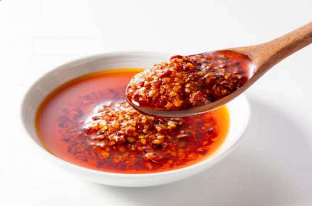 Cara Bikin Chili Oil yang Gampang dan Tahan Disimpan Hingga 2 Bulan